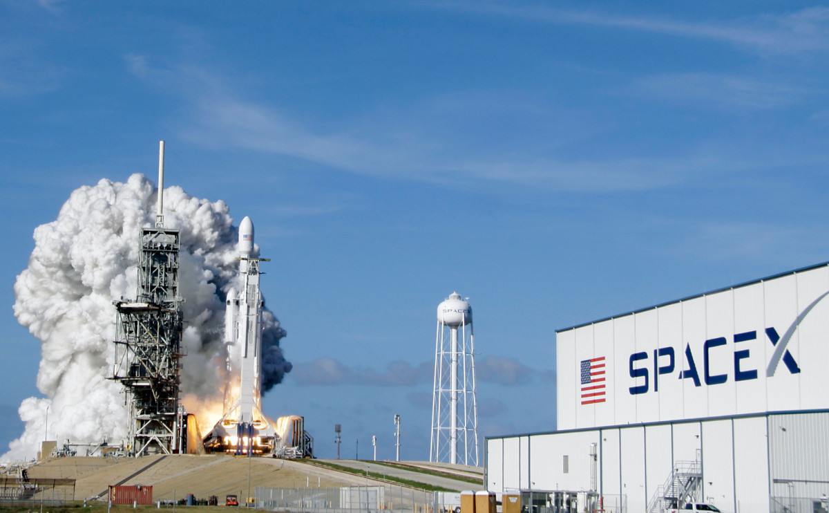Spacex Channel SpaceX создаёт спутниковую сеть для Пентагона - Другая Украина